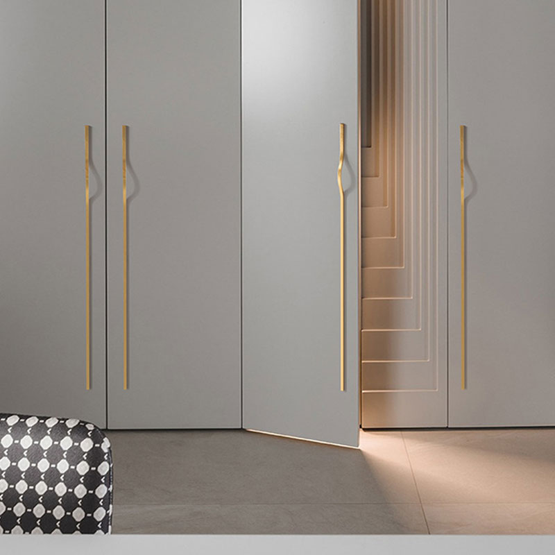 Poignées d'armoire en or bross - Curved Spring Bar avis et prix