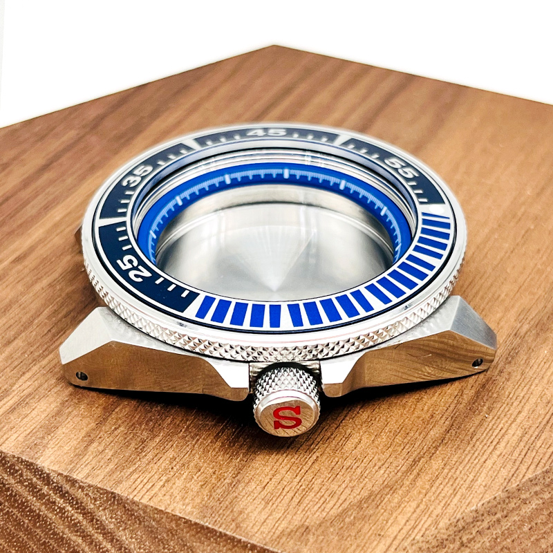 Boîtier de montre samouraï en  - Citizen Watch Tsuyosa avis et prix
